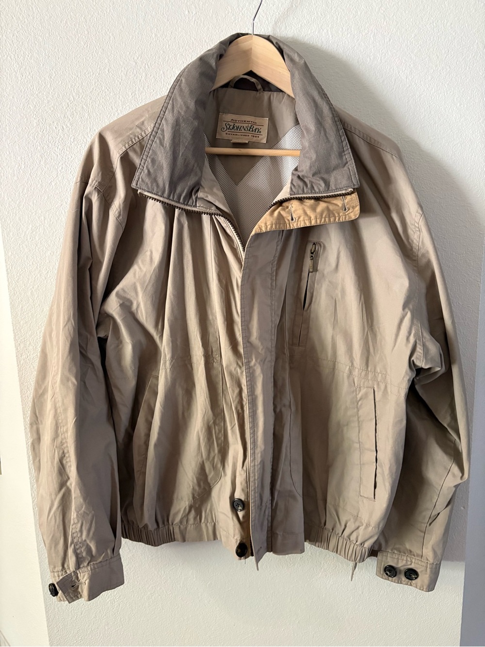 90s Dadcore Tan Windbreaker with hood St. John's Bay Large